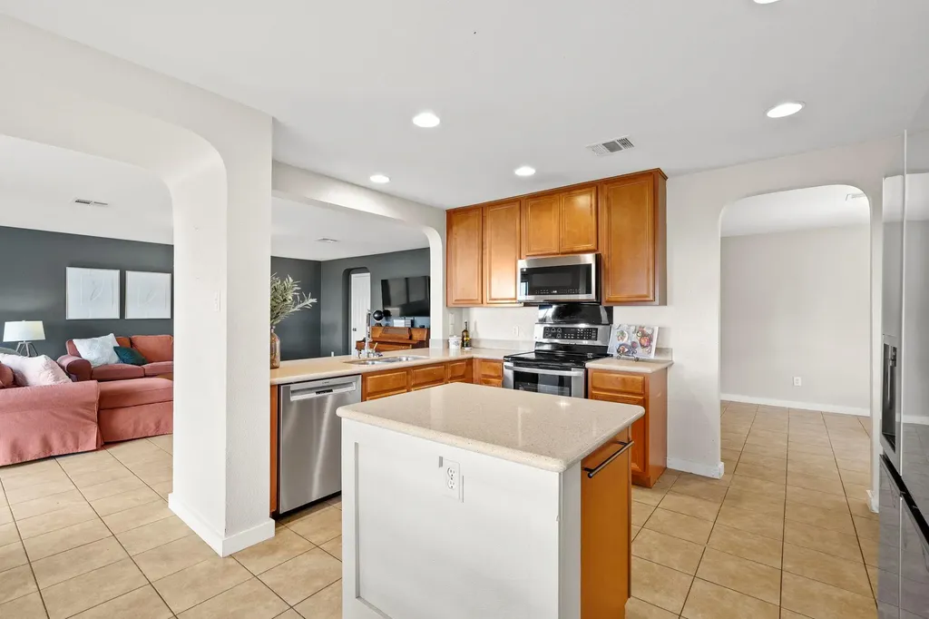 4504 Woodstock Drive Georgetown TX 78633