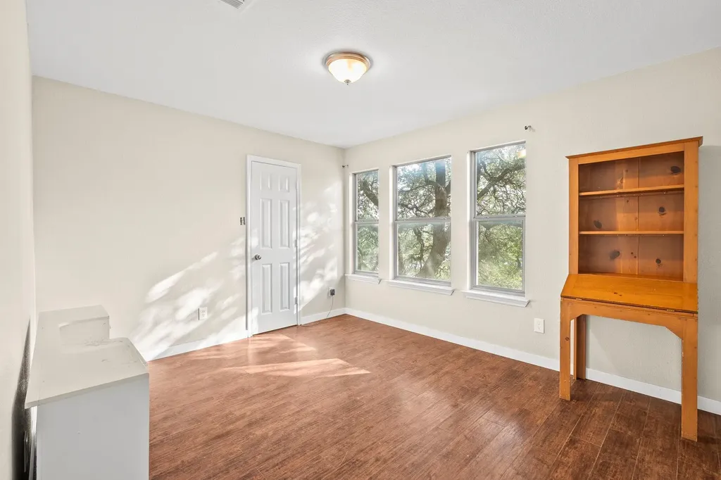 4504 Woodstock Drive Georgetown TX 78633