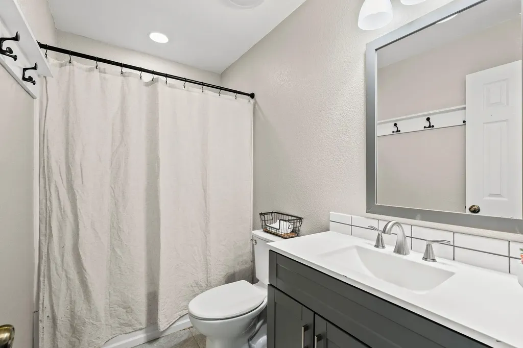 4504 Woodstock Drive Georgetown TX 78633