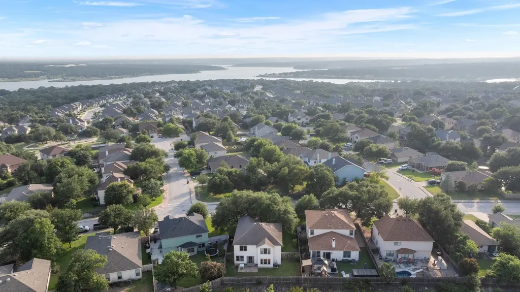 4504 Woodstock Drive Georgetown TX 78633