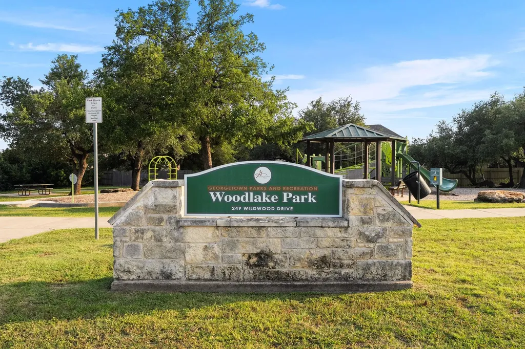 4504 Woodstock Drive Georgetown TX 78633