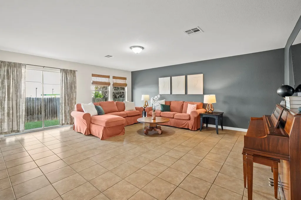4504 Woodstock Drive Georgetown TX 78633