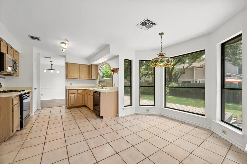 12810 NW Blackfoot Trail Austin TX 78729