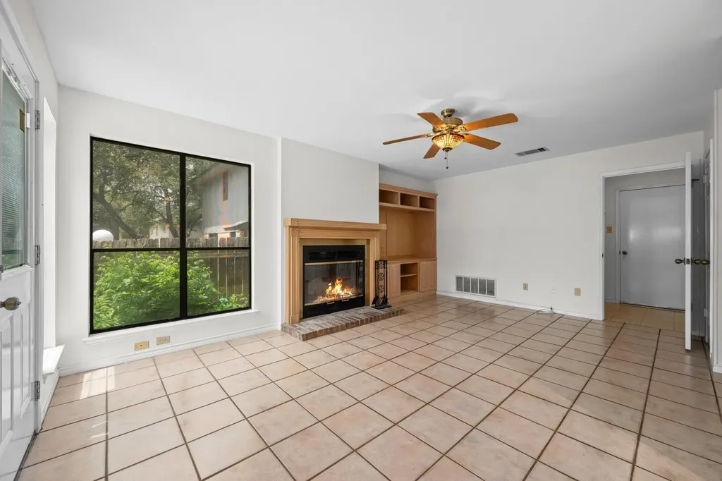 12810 NW Blackfoot Trail Austin TX 78729