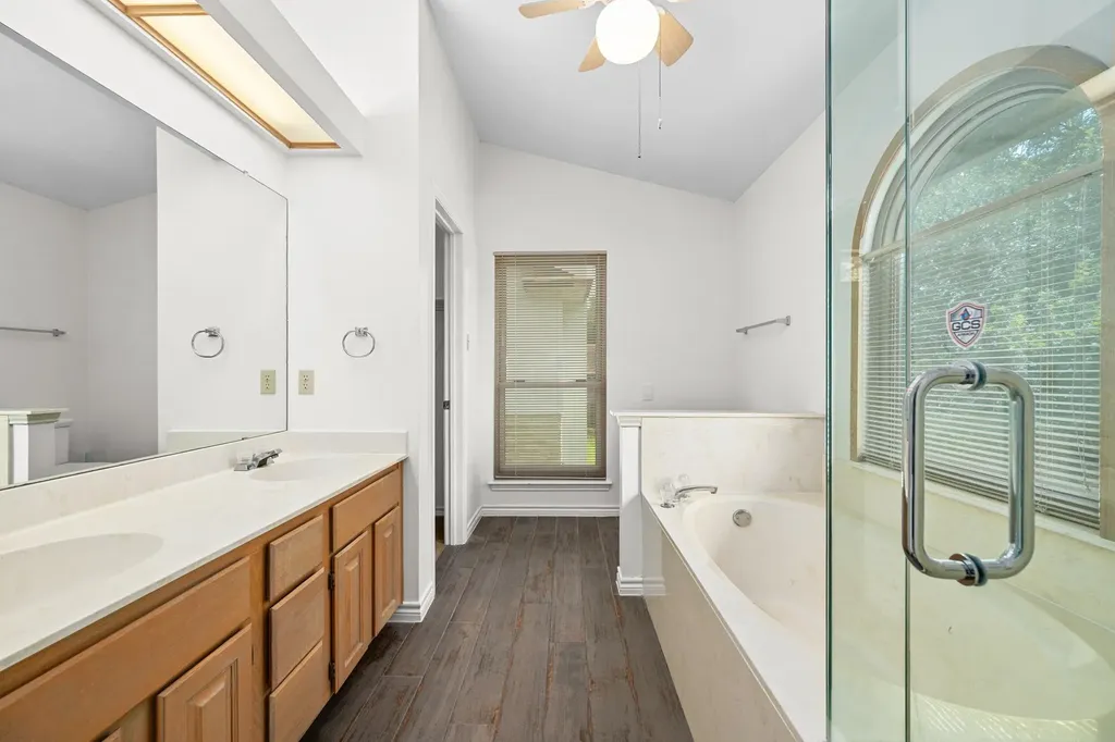 12810 NW Blackfoot Trail Austin TX 78729