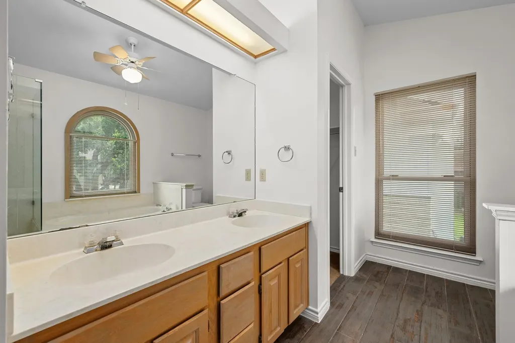 12810 NW Blackfoot Trail Austin TX 78729