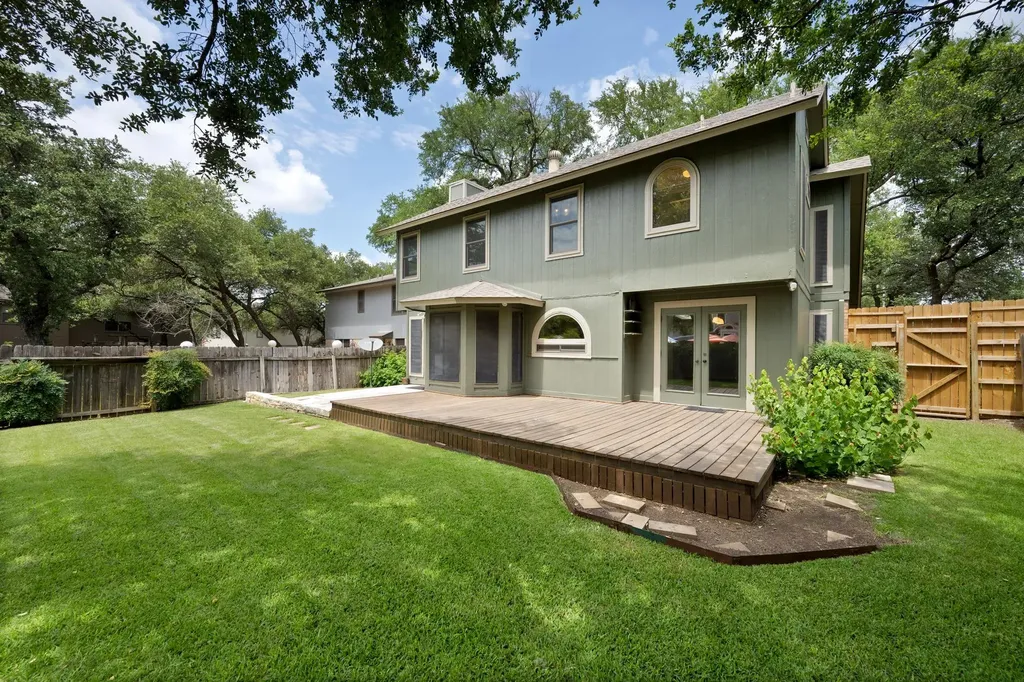 12810 NW Blackfoot Trail Austin TX 78729