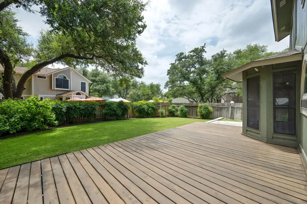 12810 NW Blackfoot Trail Austin TX 78729