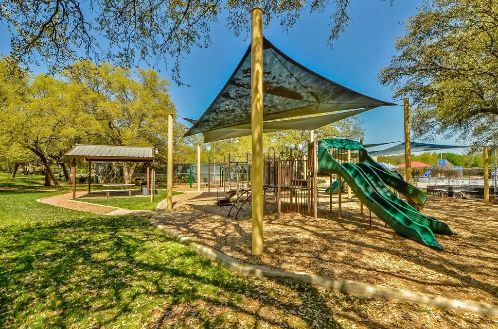 12810 NW Blackfoot Trail Austin TX 78729