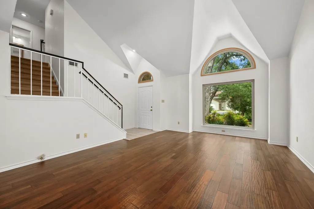 12810 NW Blackfoot Trail Austin TX 78729