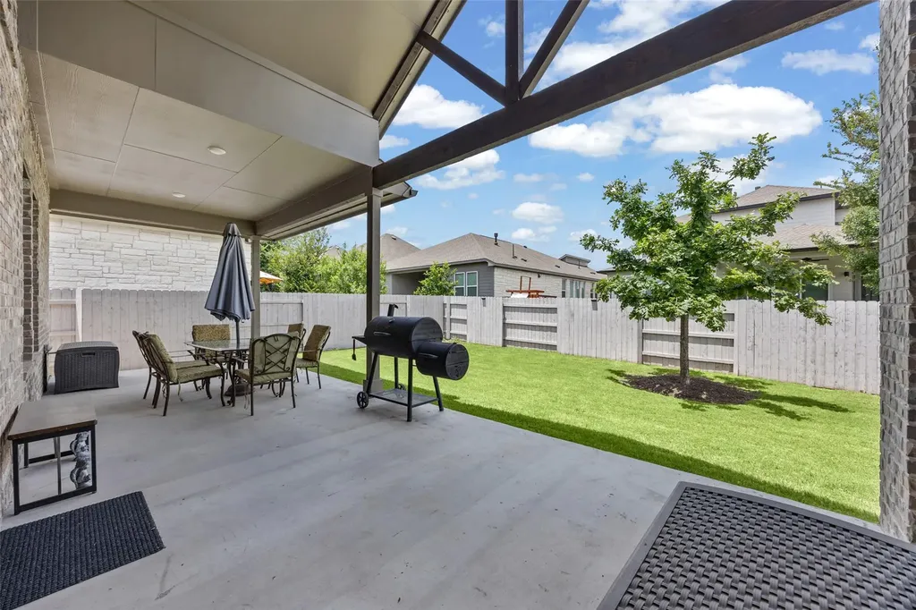 388 Washington Drive Kyle TX 78640