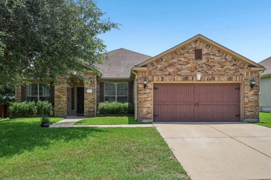 329 Island Oak Drive Austin TX 78748