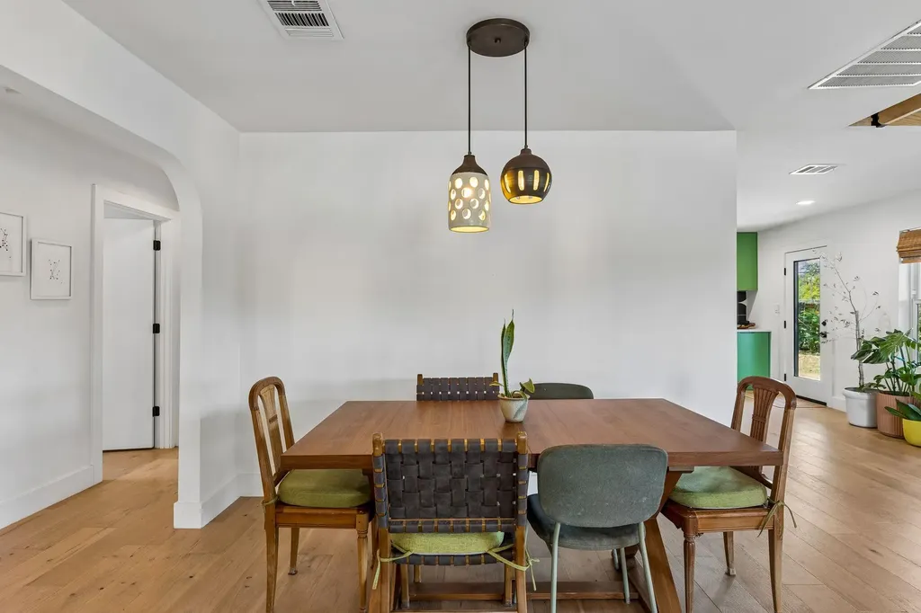 3201 Bengston Street Austin TX 78702