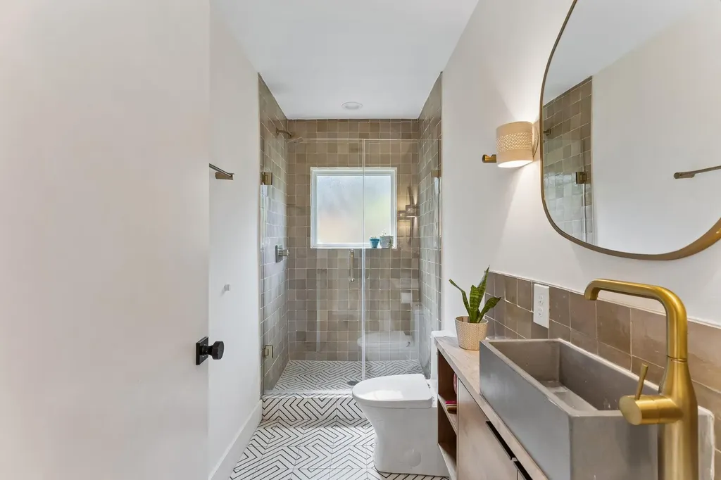 3201 Bengston Street Austin TX 78702