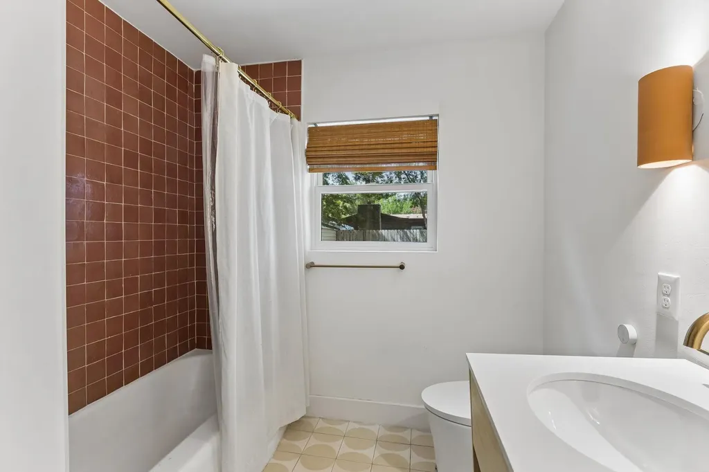 3201 Bengston Street Austin TX 78702
