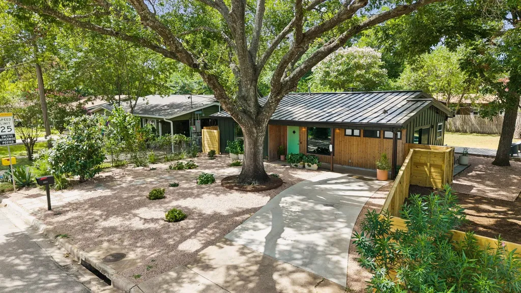 3201 Bengston Street Austin TX 78702