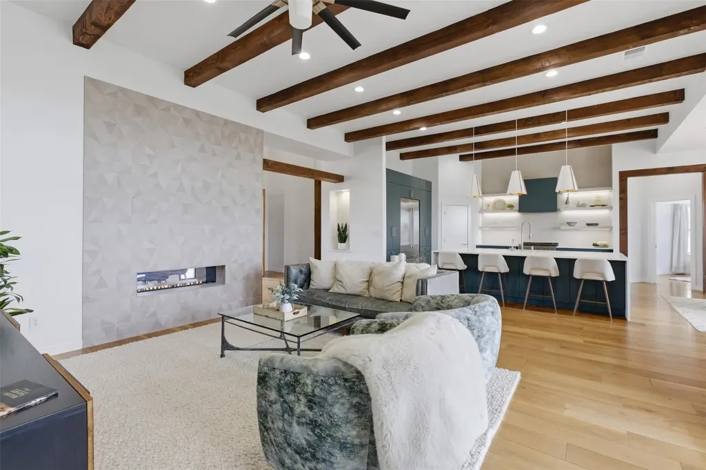 215 Mesa Vista Drive Leander TX 78641