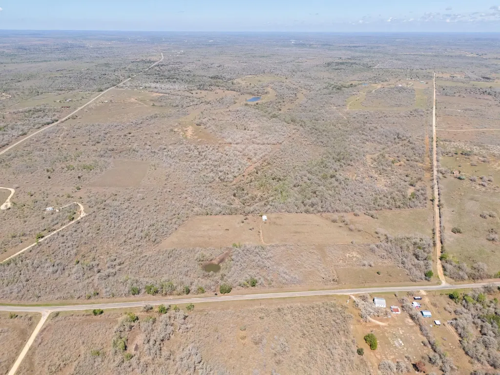 000 Fm 2814 Waelder TX 78959