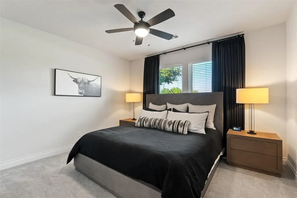 412 Oakpark Drive Spicewood TX 78669