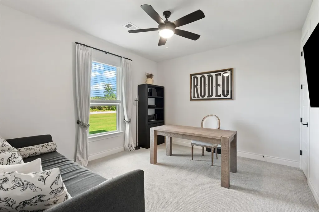 412 Oakpark Drive Spicewood TX 78669