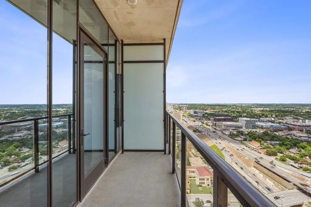 610 Davis Street Austin TX 78701