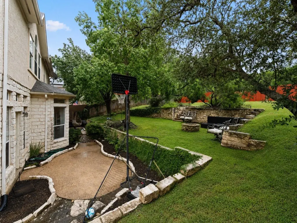 12113 Portobella Drive Austin TX 78732