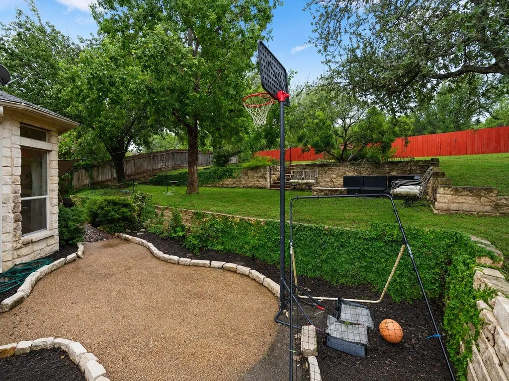 12113 Portobella Drive Austin TX 78732
