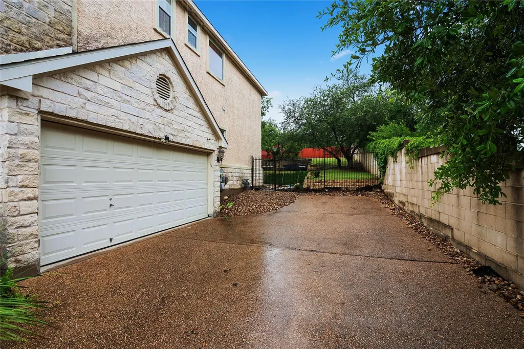 12113 Portobella Drive Austin TX 78732