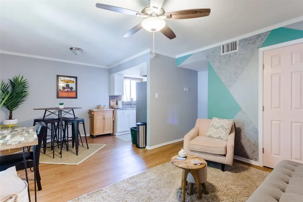 3417 Willowrun Drive Austin TX 78704