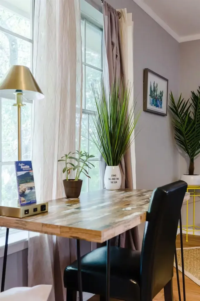 3417 Willowrun Drive Austin TX 78704