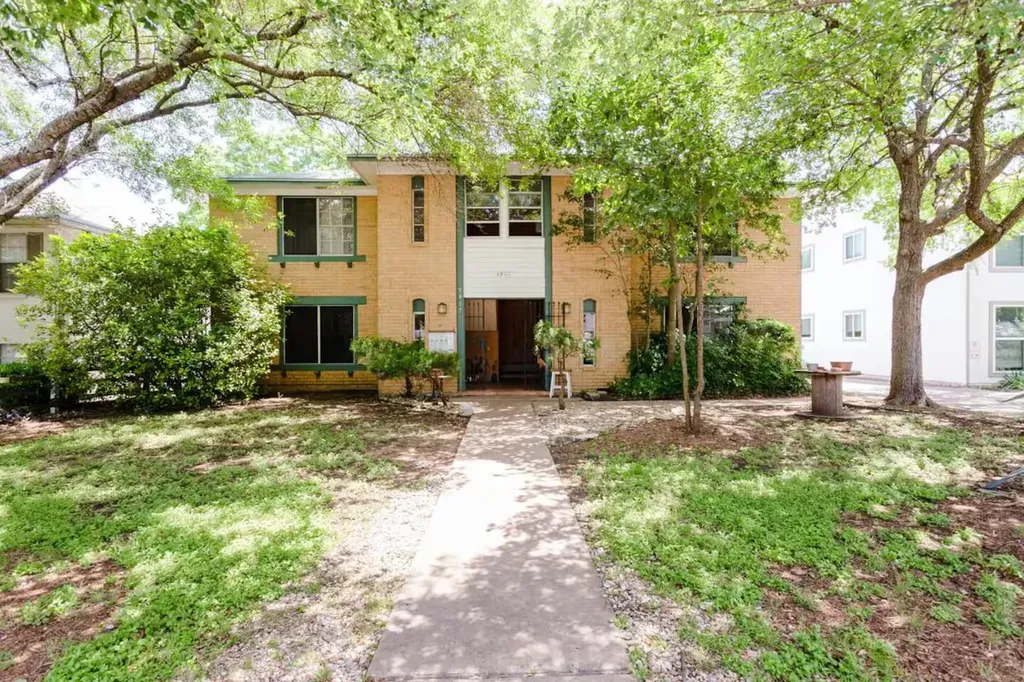 3417 Willowrun Drive Austin TX 78704