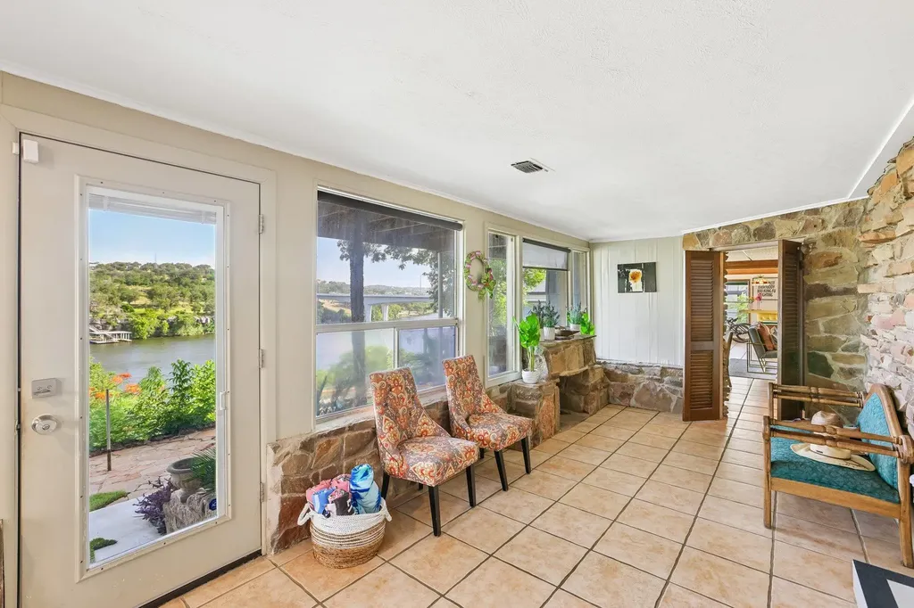 2516 Circle Drive Marble Falls TX 78654