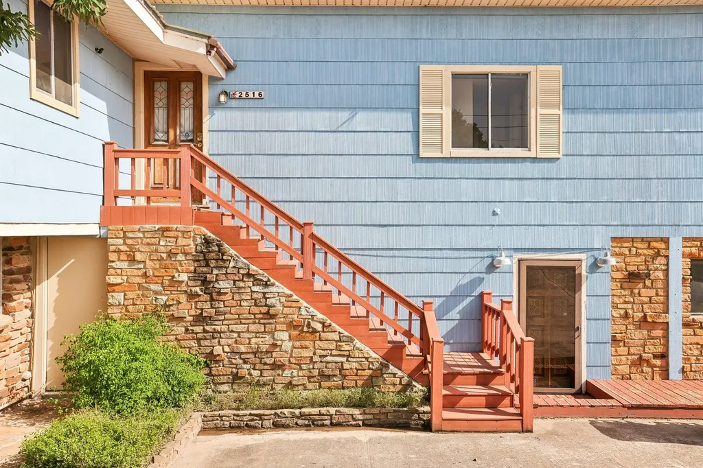 2516 Circle Drive Marble Falls TX 78654