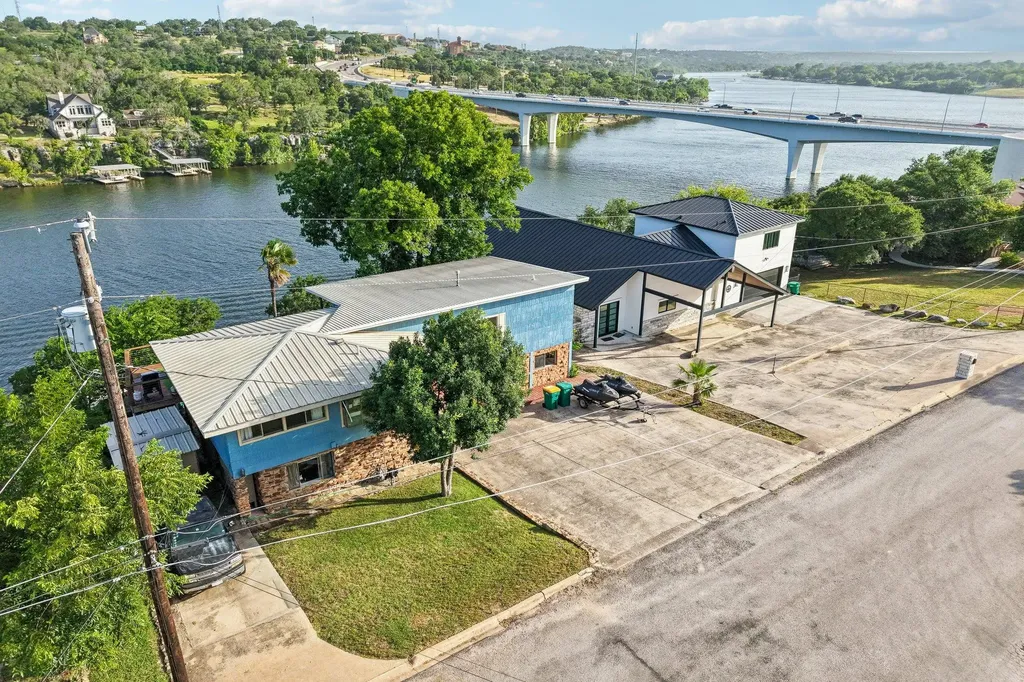 2516 Circle Drive Marble Falls TX 78654