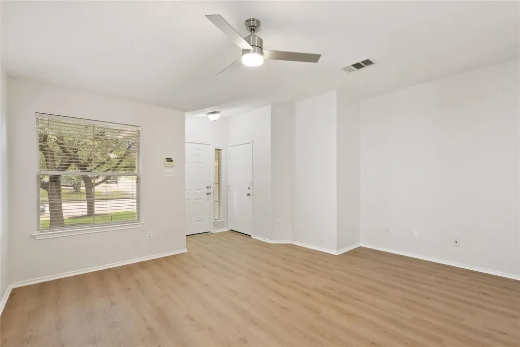 437 Sweet Leaf Lane Pflugerville TX 78660