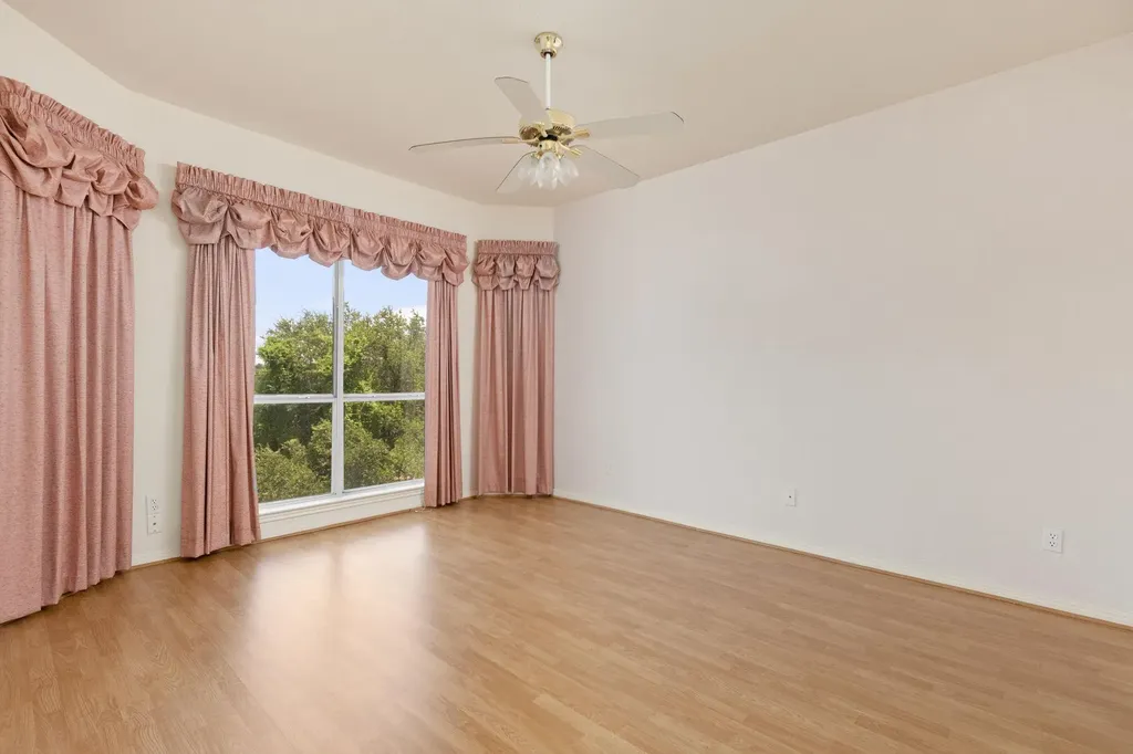 214 Golf Crest Lane Lakeway TX 78734