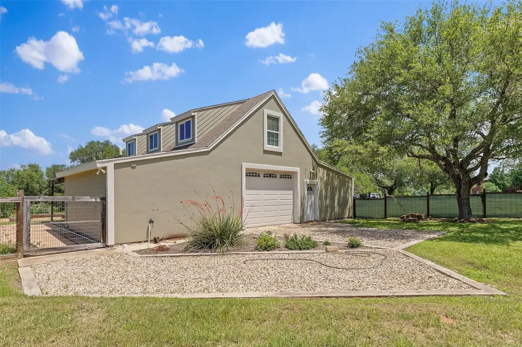 211 Pintail Street Kyle TX 78640