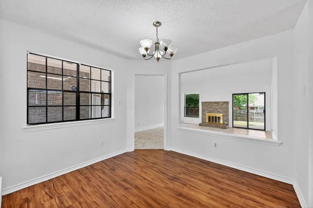 1222 Ivybridge Drive Pflugerville TX 78660