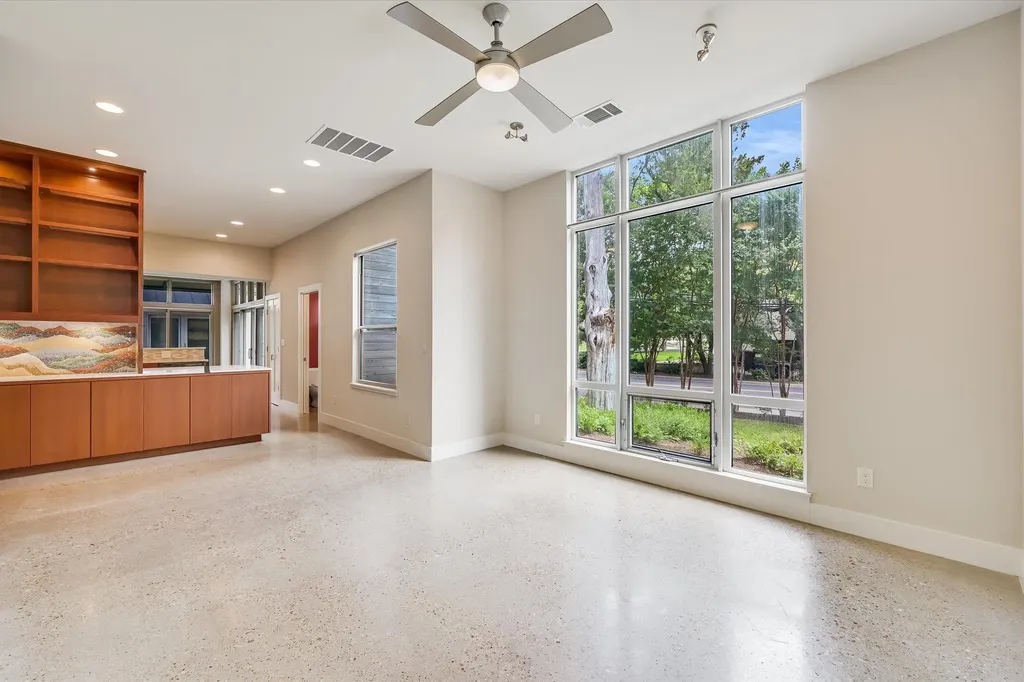 2822 Wooldridge Drive Austin TX 78703