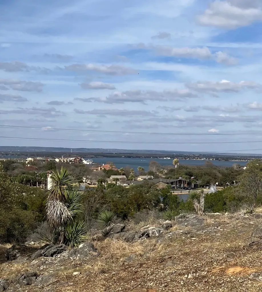 716 Scarlet Sun Scarlet Sun Horseshoe Bay TX 78657