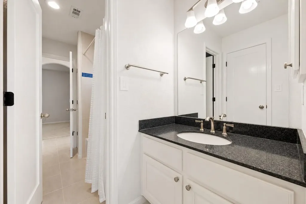 11600 Coalwood Cove Austin TX 78739