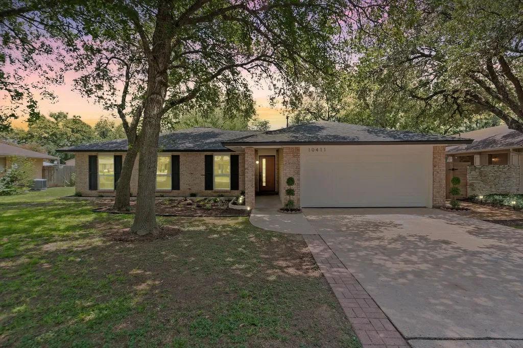10411 Button Quail Drive Austin TX 78758
