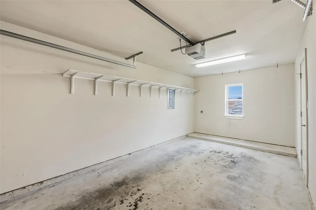 2605 Witsome Loop Austin TX 78741