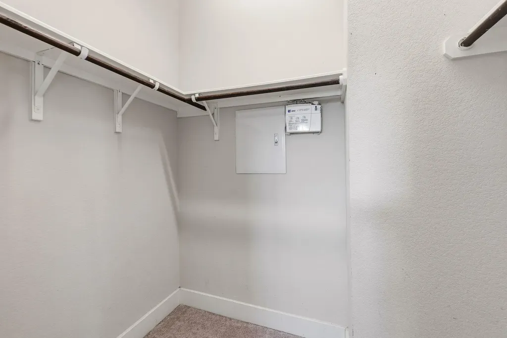 2605 Witsome Loop Austin TX 78741