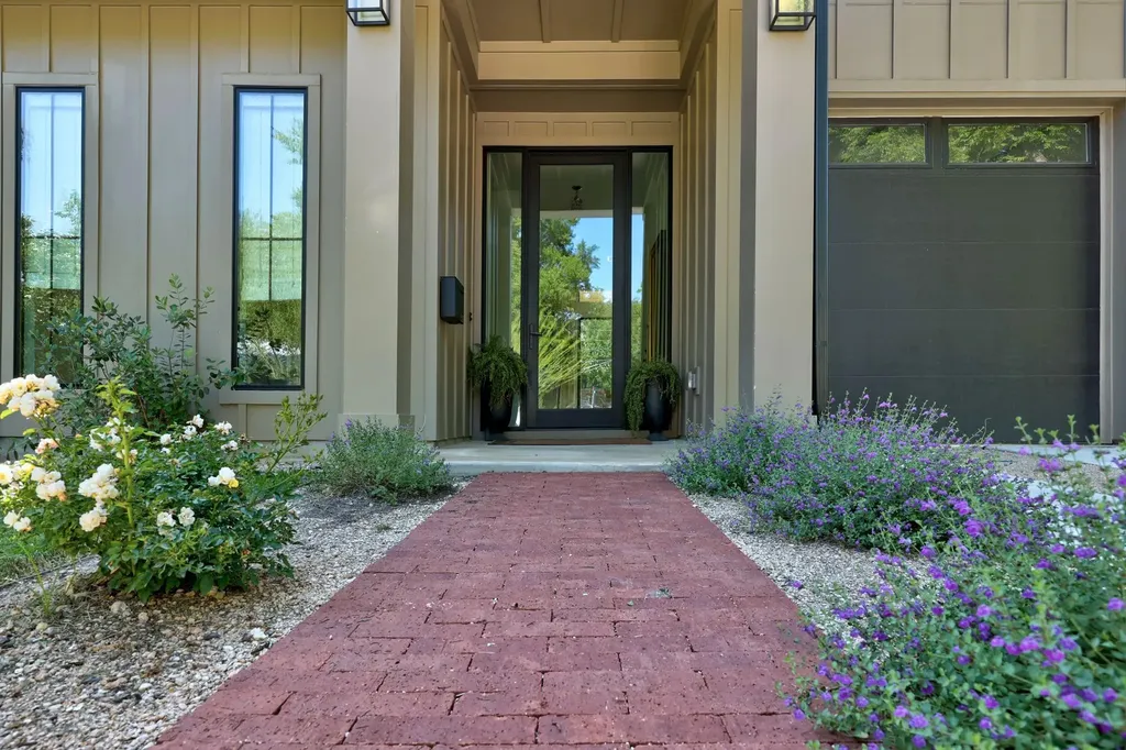 5317 Mccandless Street Austin TX 78756
