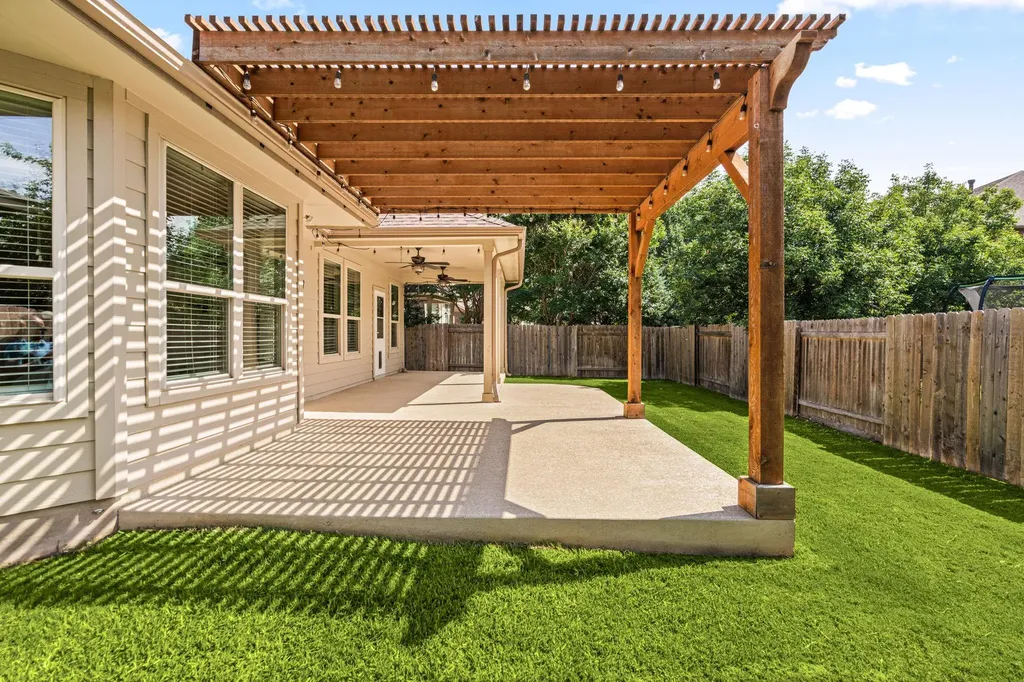 608 Purtis Creek Lane Georgetown TX 78628