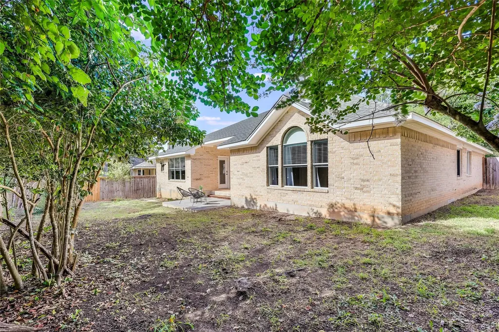 8928 La Siesta Bend Austin TX 78749