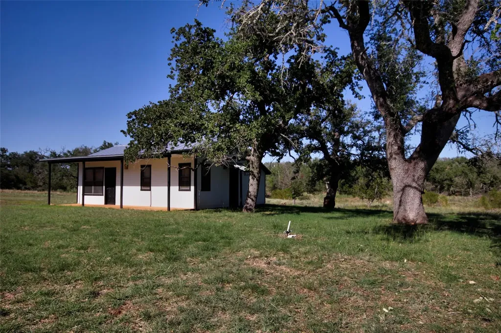 132 Offer Lane Llano TX 78643