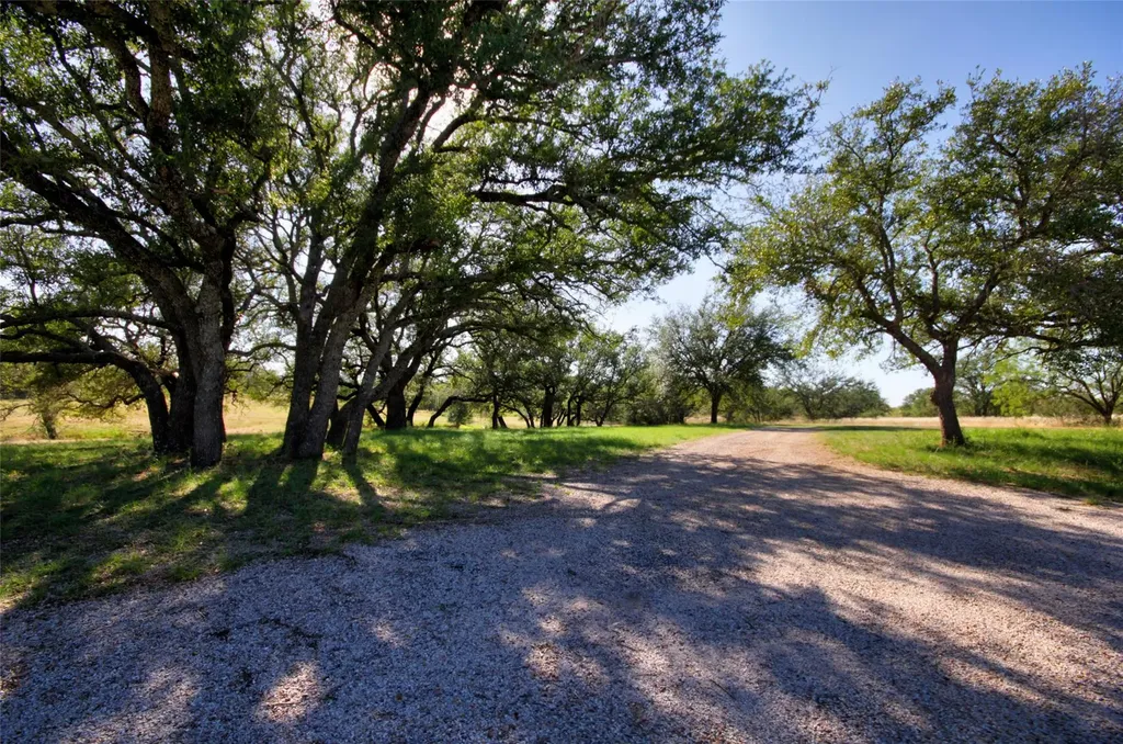 132 Offer Lane Llano TX 78643