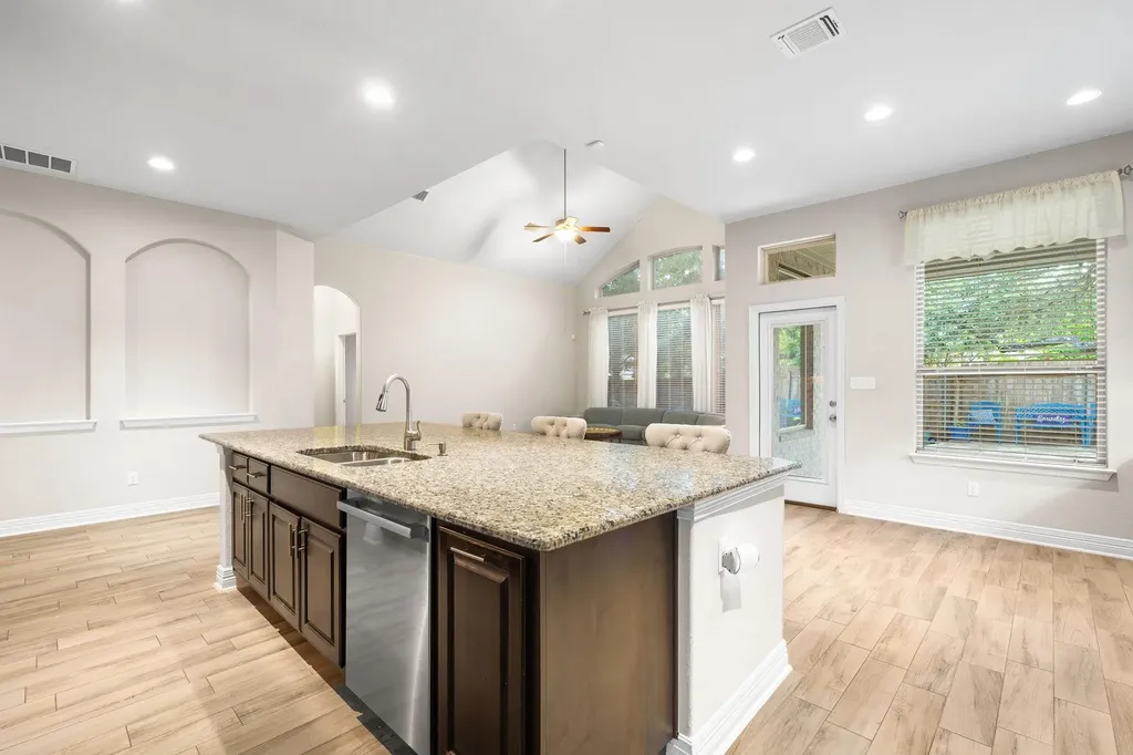 229 Cross Mountain Trail Georgetown TX 78628